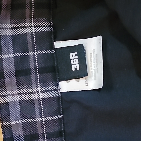 Gently Loved plaid Under Armor shorts 36 waist men's gray and black in color - Picture 12 of 14